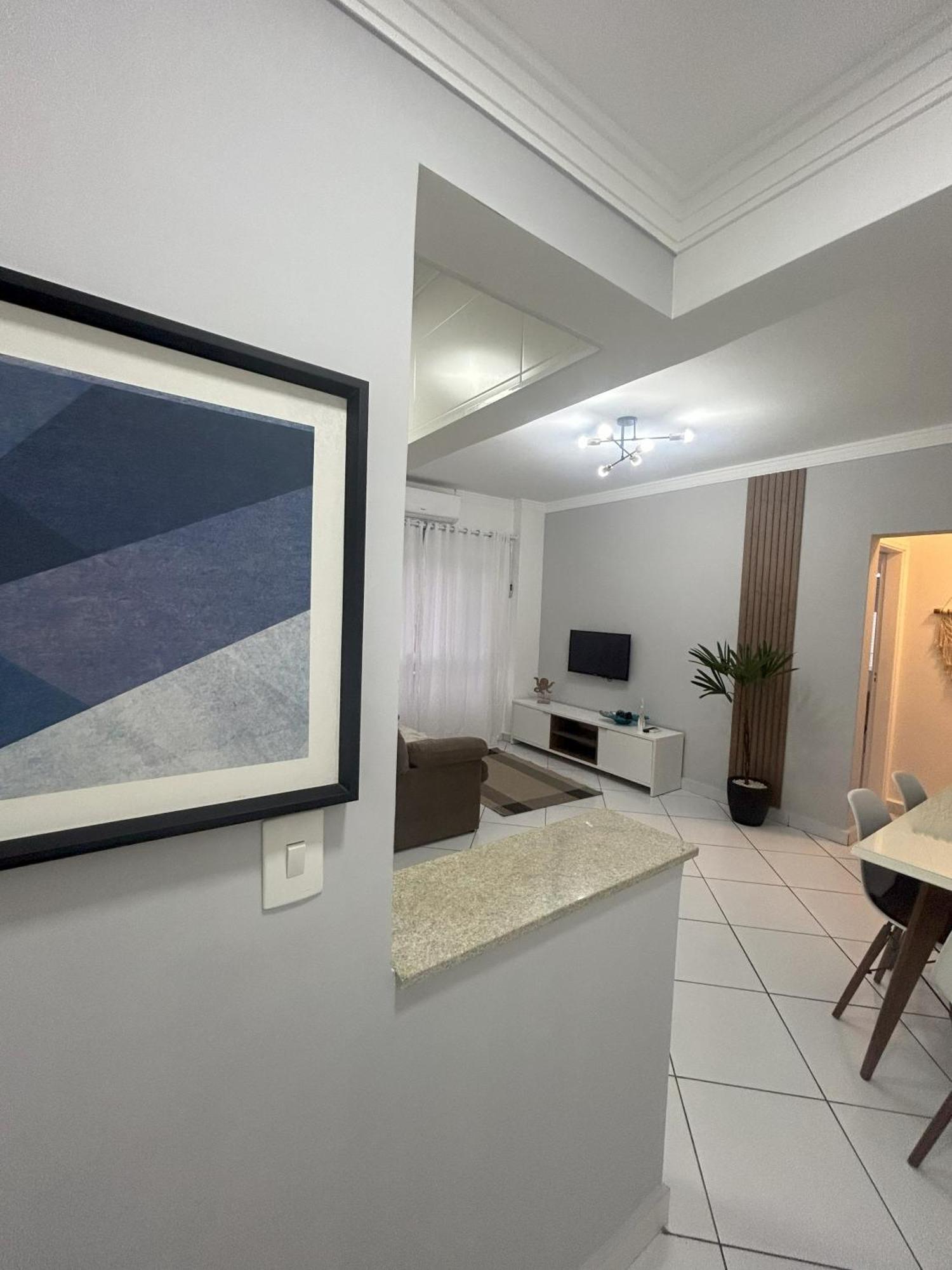 Apartamento Em Santos No Gonzaga Em Frente A Praia Eksteriør bilde