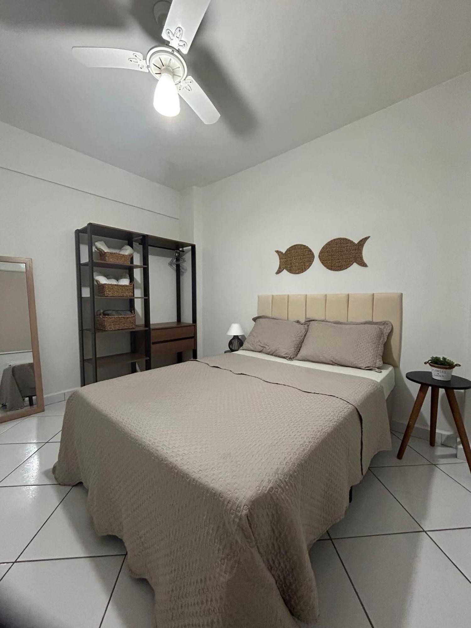 Apartamento Em Santos No Gonzaga Em Frente A Praia Eksteriør bilde