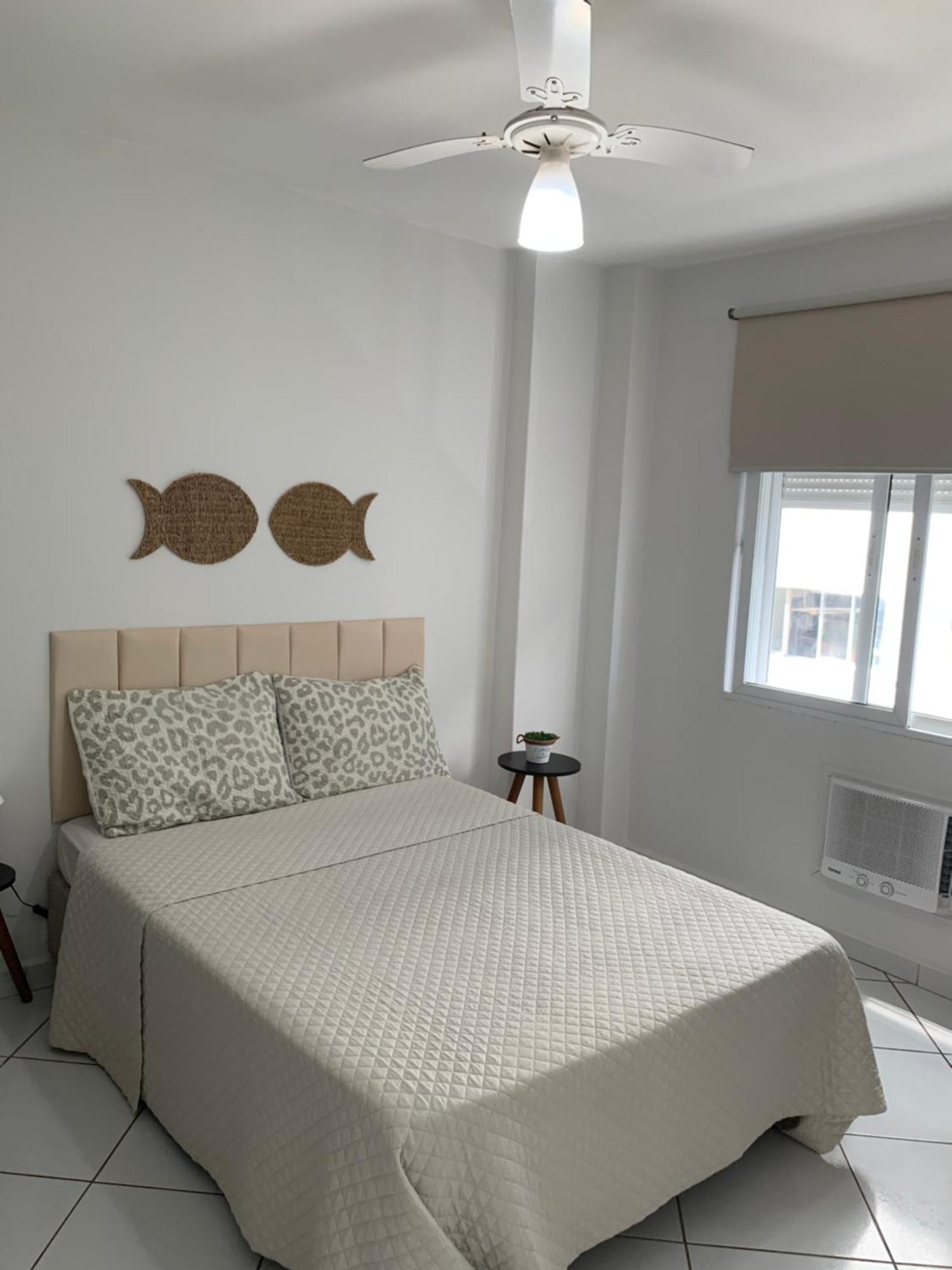 Apartamento Em Santos No Gonzaga Em Frente A Praia Eksteriør bilde