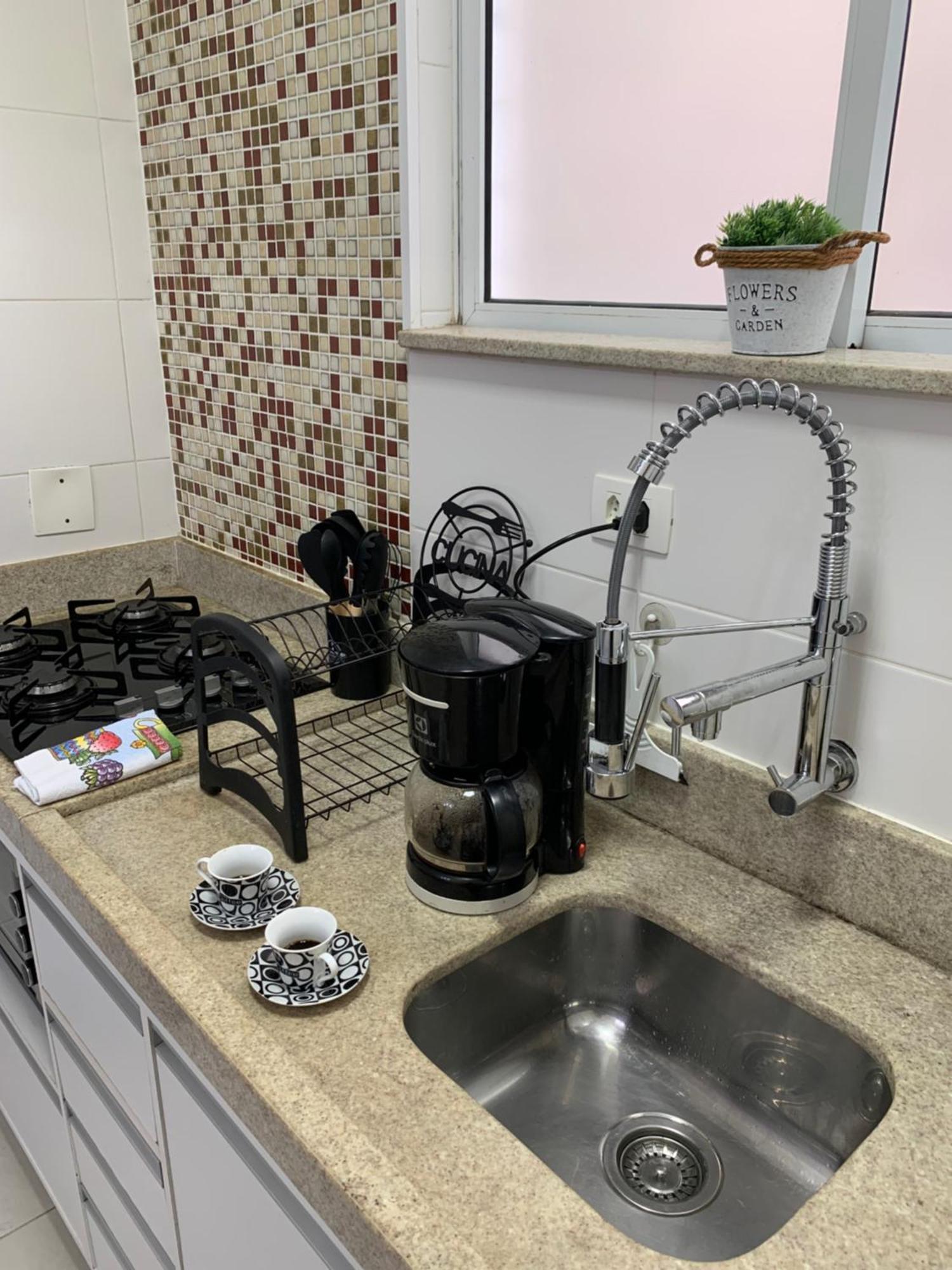Apartamento Em Santos No Gonzaga Em Frente A Praia Eksteriør bilde